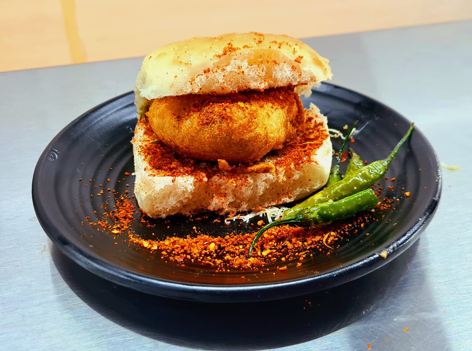Bholenath Vadapav