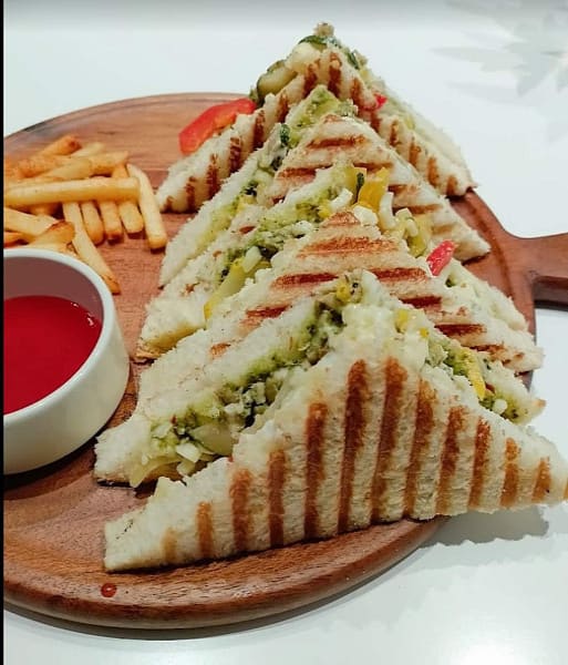 Nutmeg Bakery & Cafe