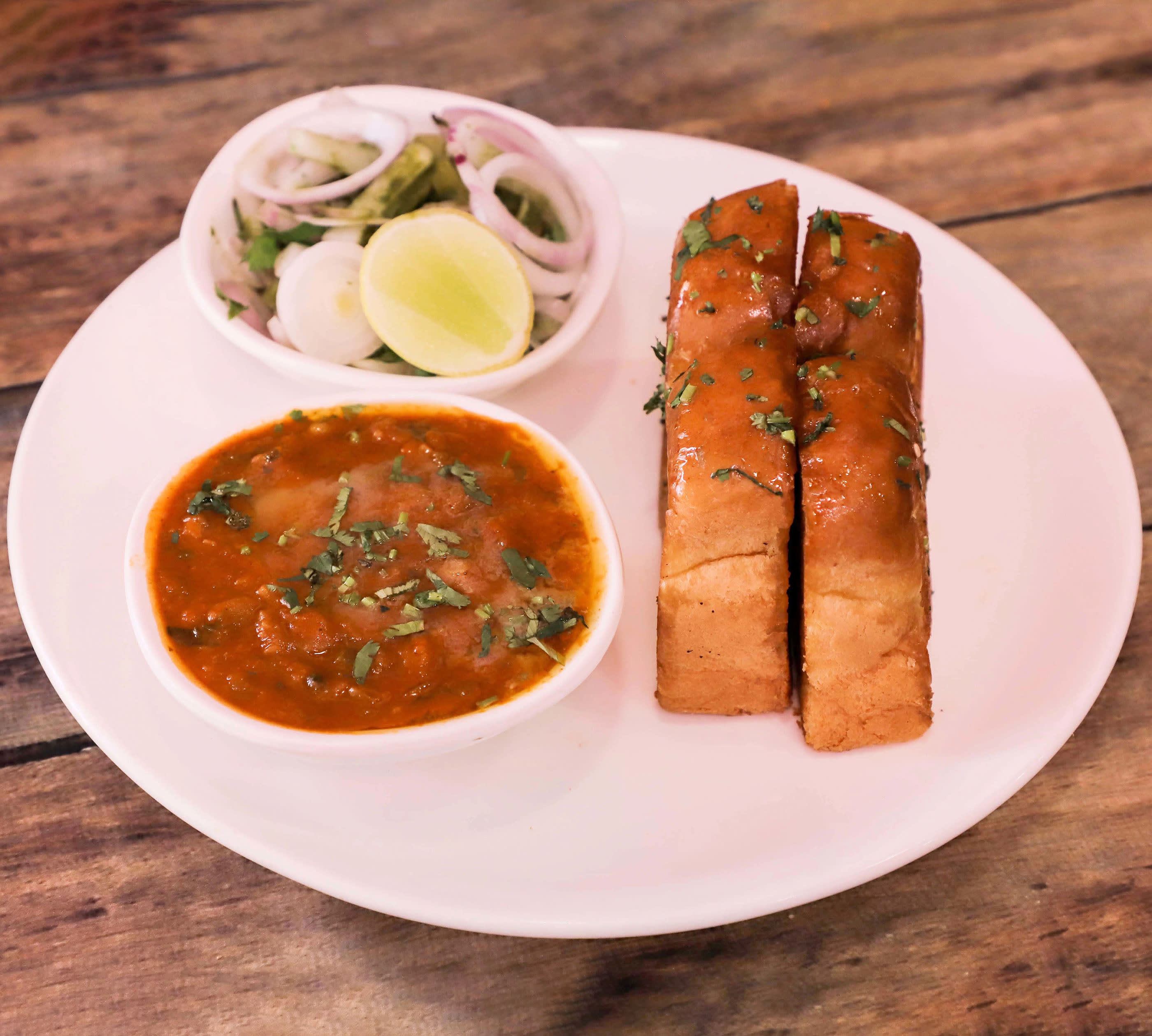 Kesarwani Chat Bhandar And Fast Food