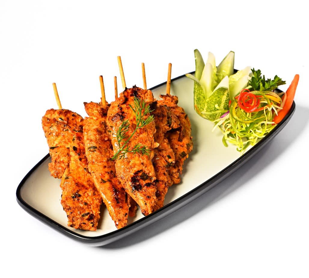 Ha-Luo Oriental Kitchen