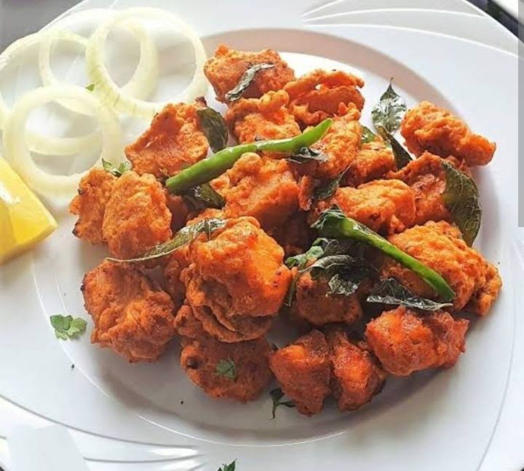 Naidu Gari Chiken Pakodi