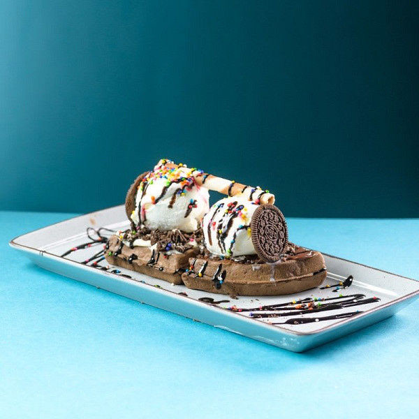 Drnk Lab-Burgers Shakes & Sundaes