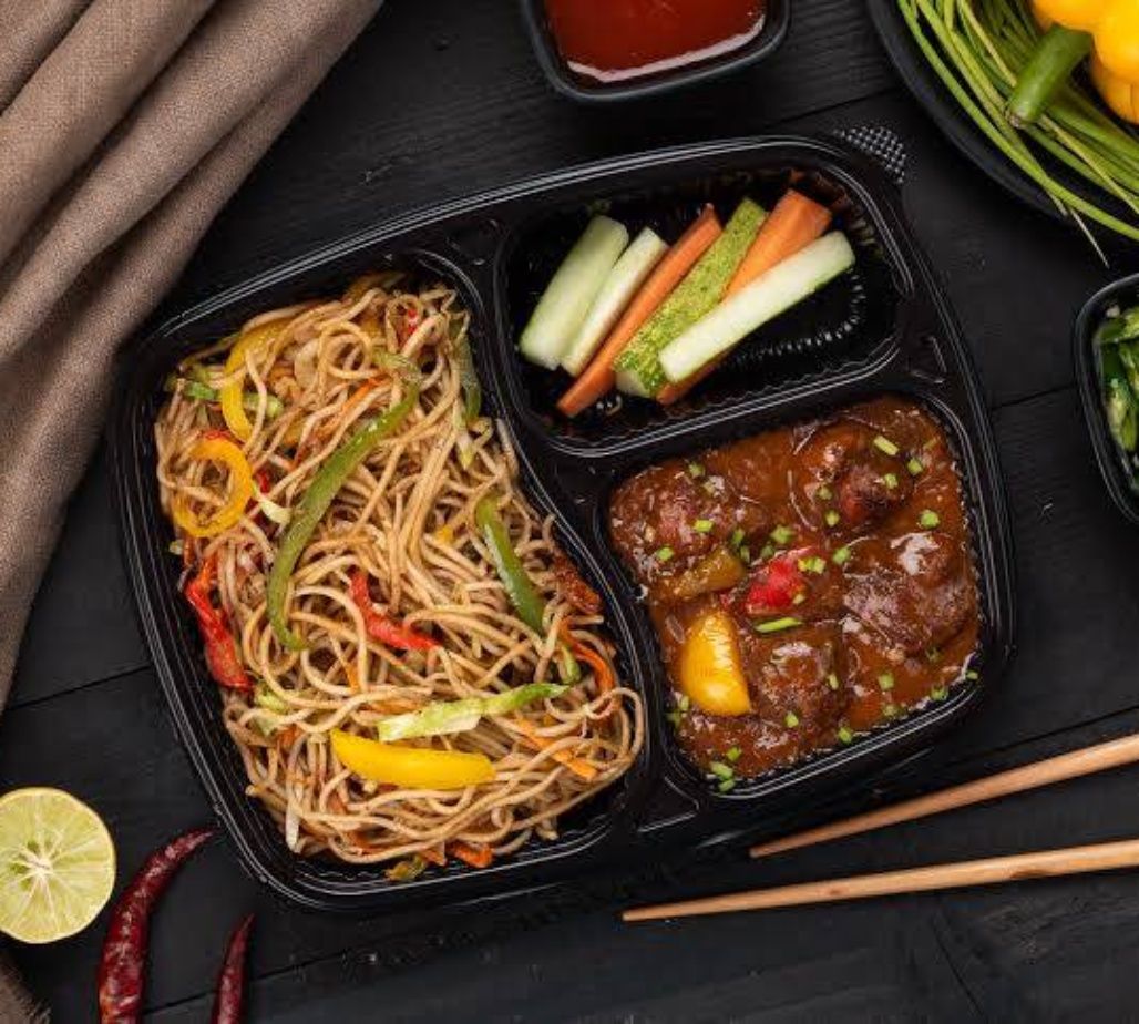 House Of Thalis And Combos - Since 1972