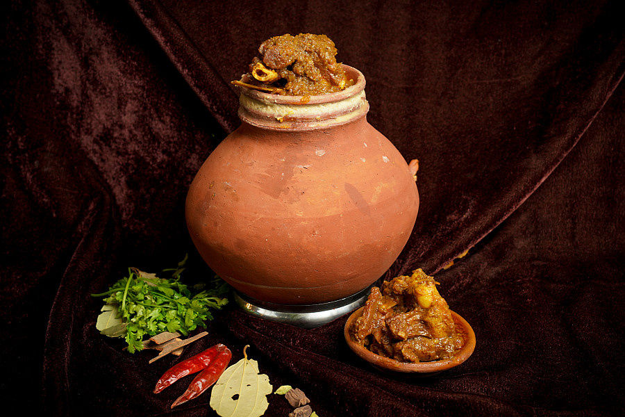 Theth Champaran Handi by Desi Champaran Hut