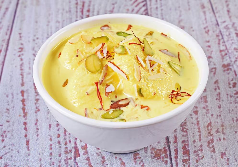 Hari's Bakery Sweets and Cafe