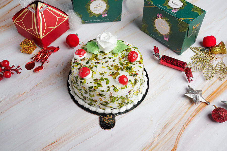 fantasy bakery and Cafe