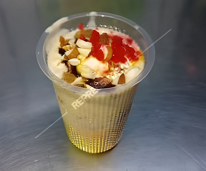 Nema Kulfi & Gajak