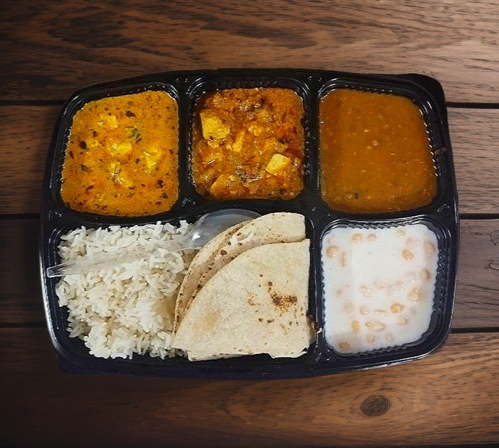 APNI PIND DI RASOI