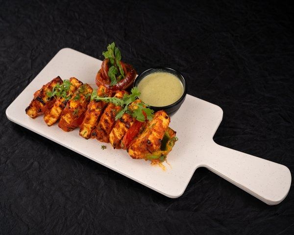 The 7 Hills Restaurant And Bar