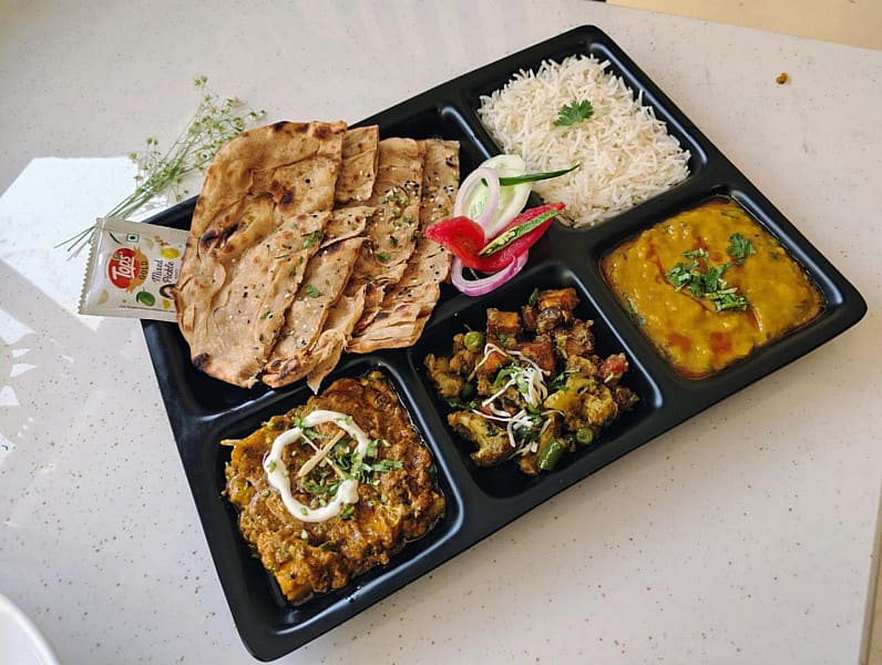 De' Once More Restaurant