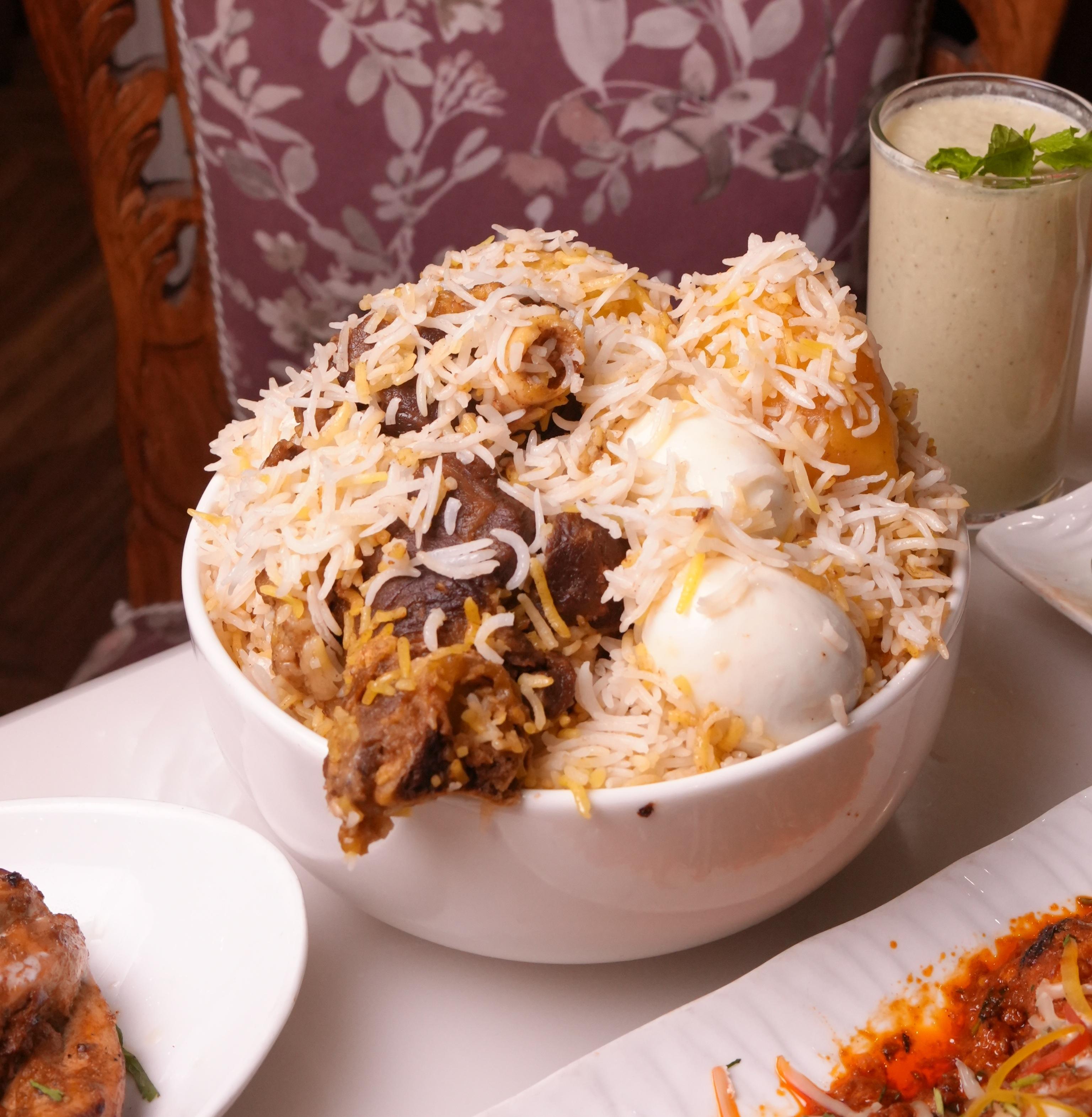 ELAHI LUXURY DINING