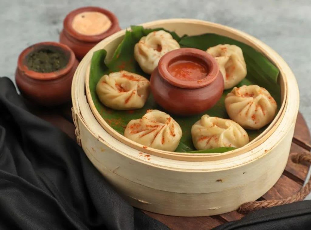 Momo Therapy 100% Pure Veg