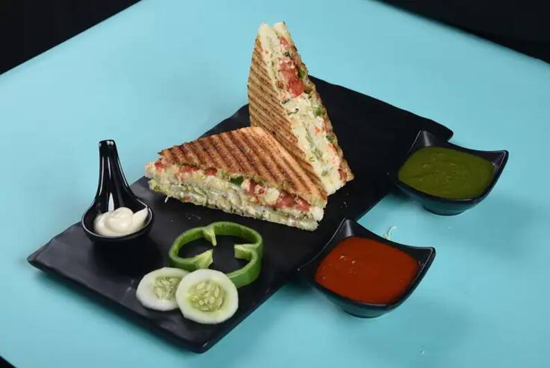 Ice Balls & Slice Square