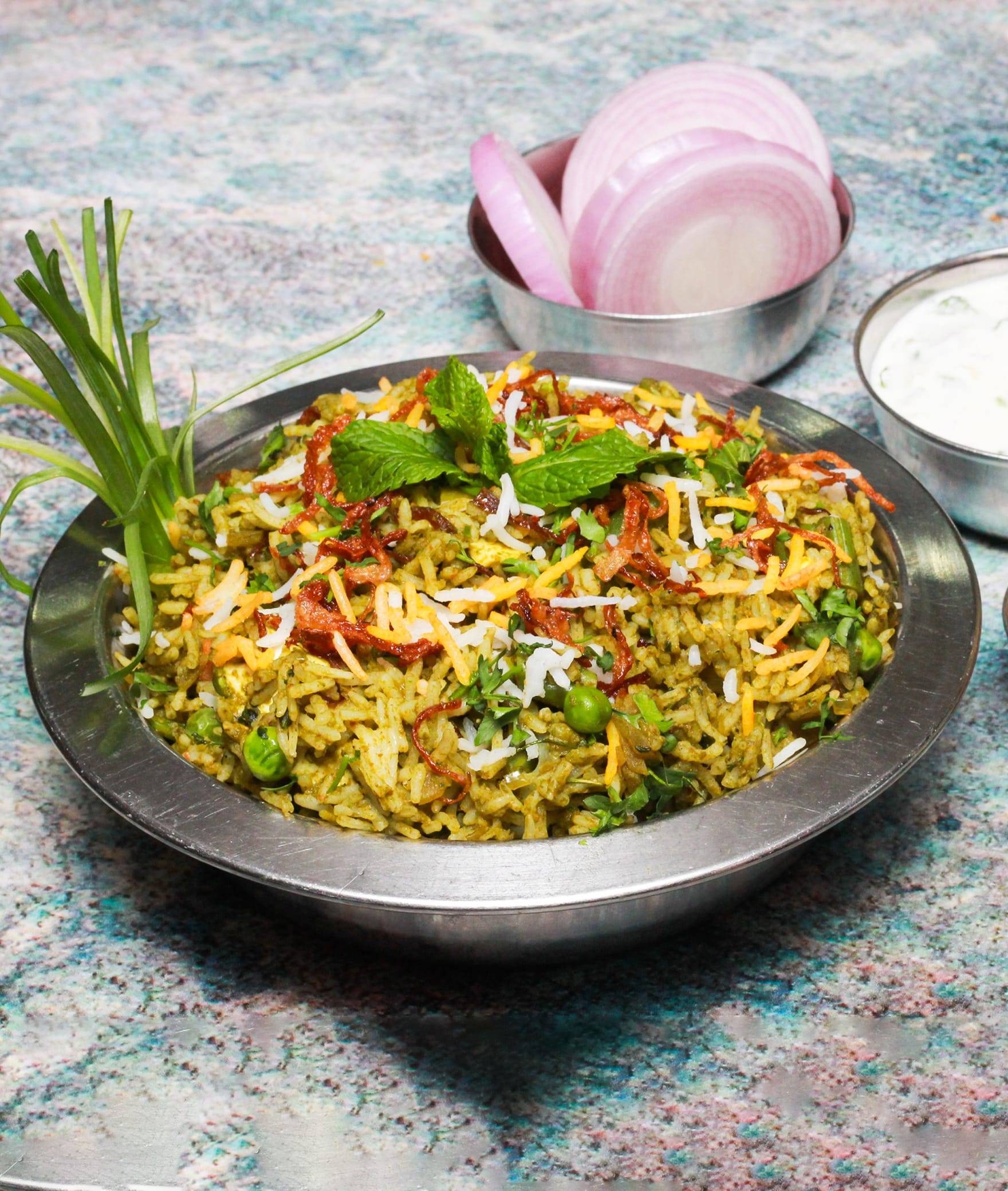 Surve Misal Home delivery Order online Near Datta Mandir Bhausaheb Kalate Nagar Wakad Pune