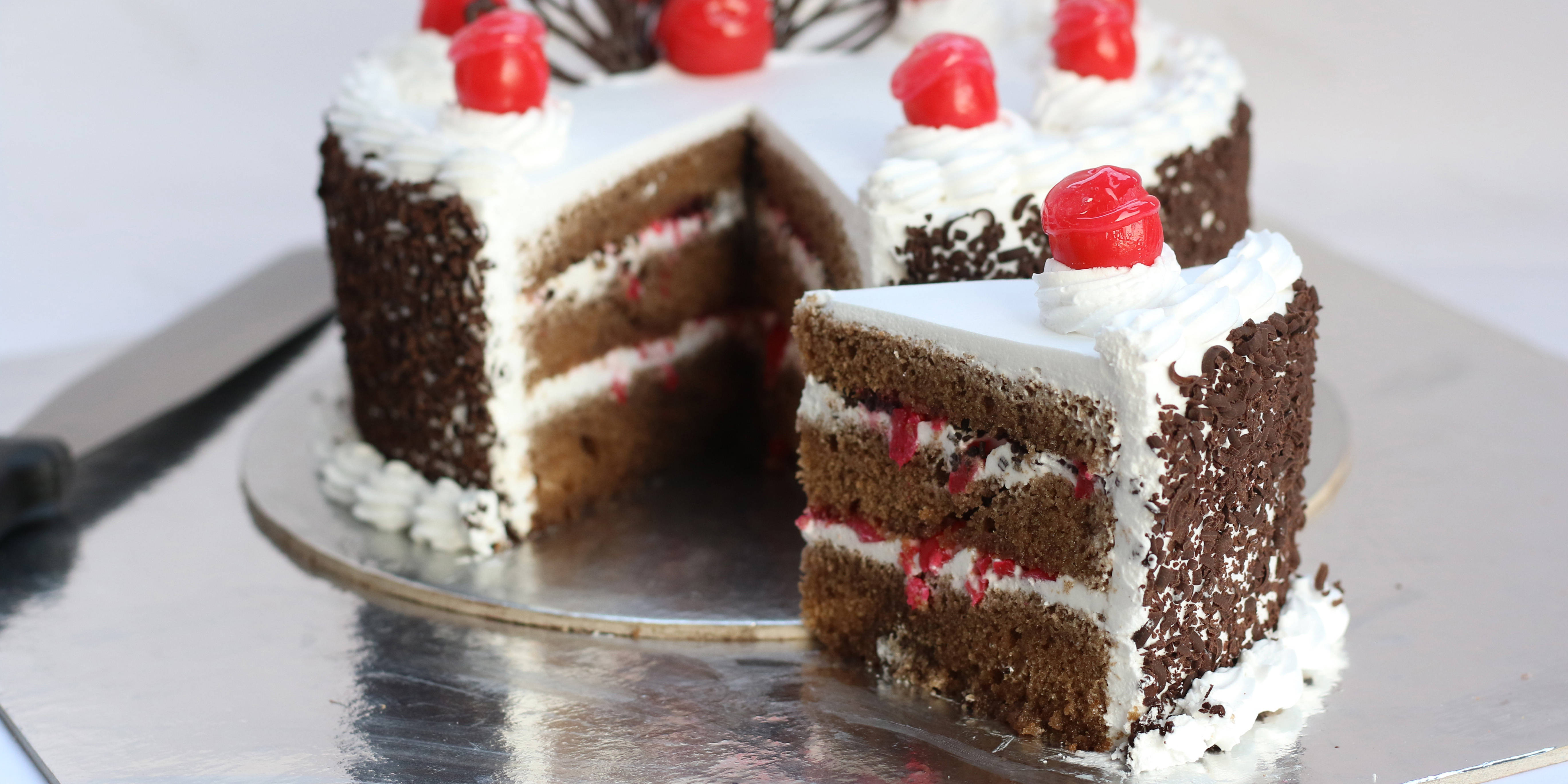 The Cake Bakers Home delivery Order online Pallikaranai ECR