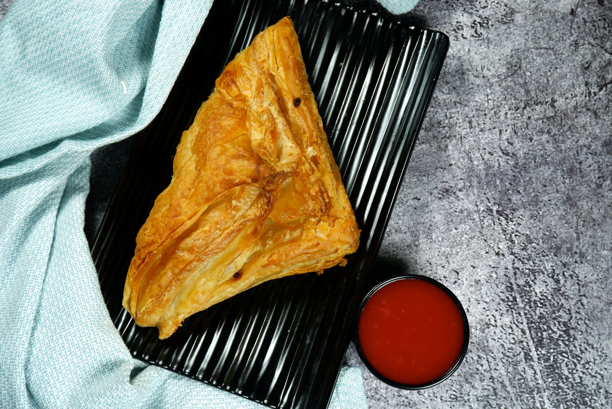 Anish Tipsy Topsy Bakers