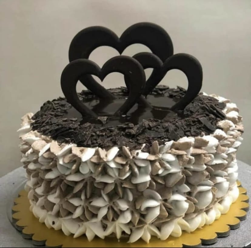 M.K Bakers And Sweets