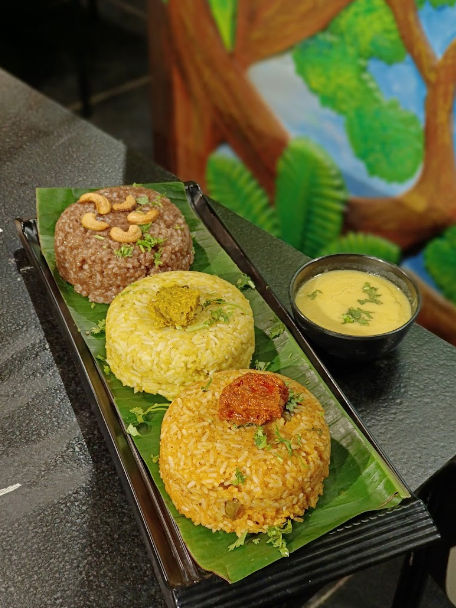 Bhale Bhanti Bhojanam