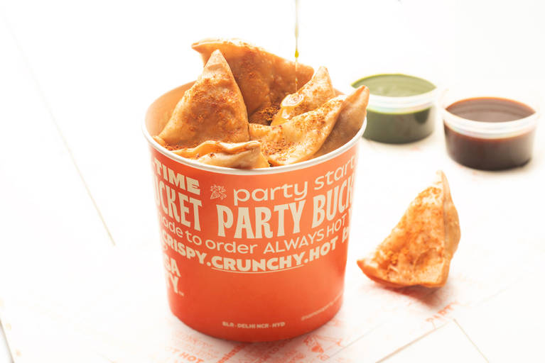 Ghee Podi Mini Aloo Samosa Bucket