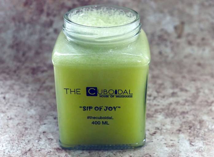 Pineapple Drink (400 Ml)