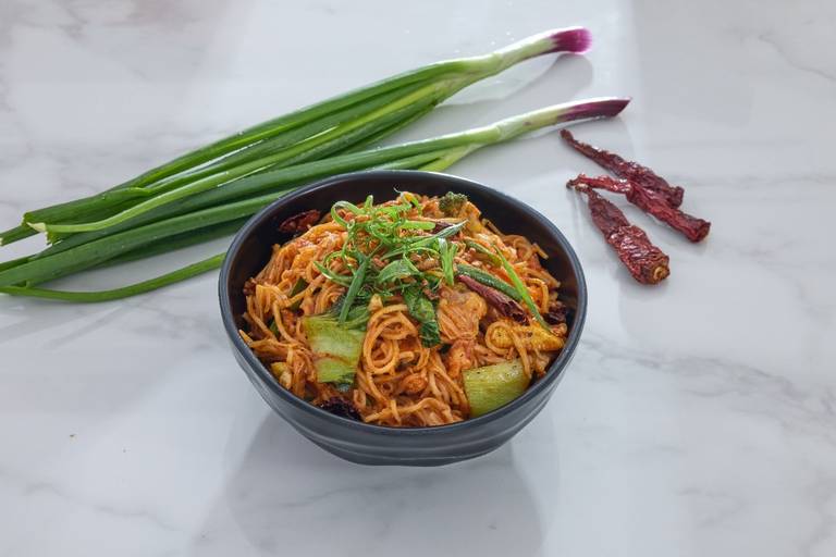Mee Goreng Noodles (Chicken)
