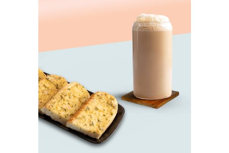 Signature Cold Coffee (R) + Chilli Cheese Toast (2 Piece)