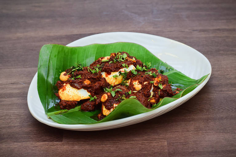Egg Ghee Roast (4 Eggs)