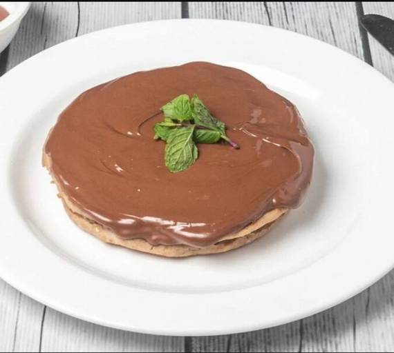 Pancakes With Chocolate Sauce