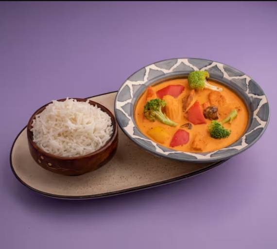 Red Thai Curry Chicken