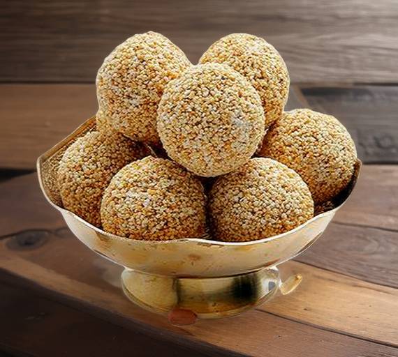 Rajgara Ladoo ( 5 Pes ) - amaranth ladoo