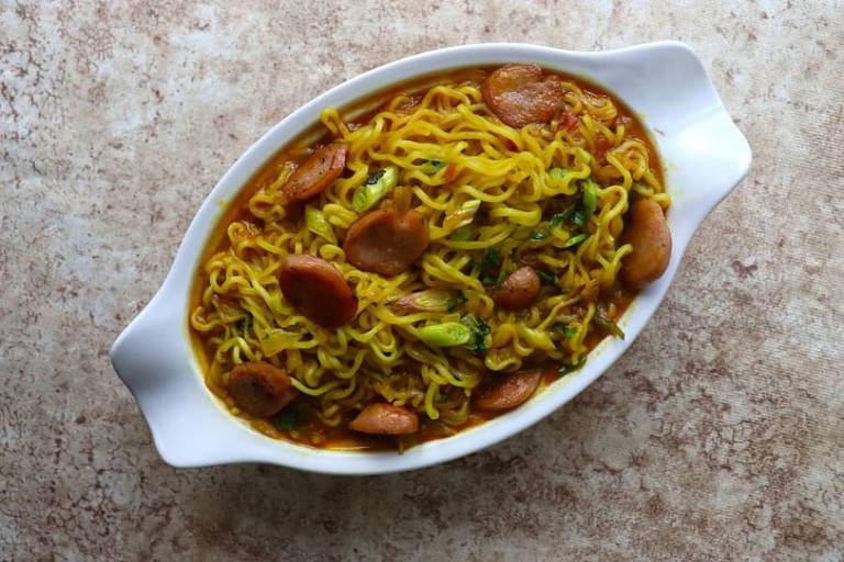 Chicken Sausage Maggi