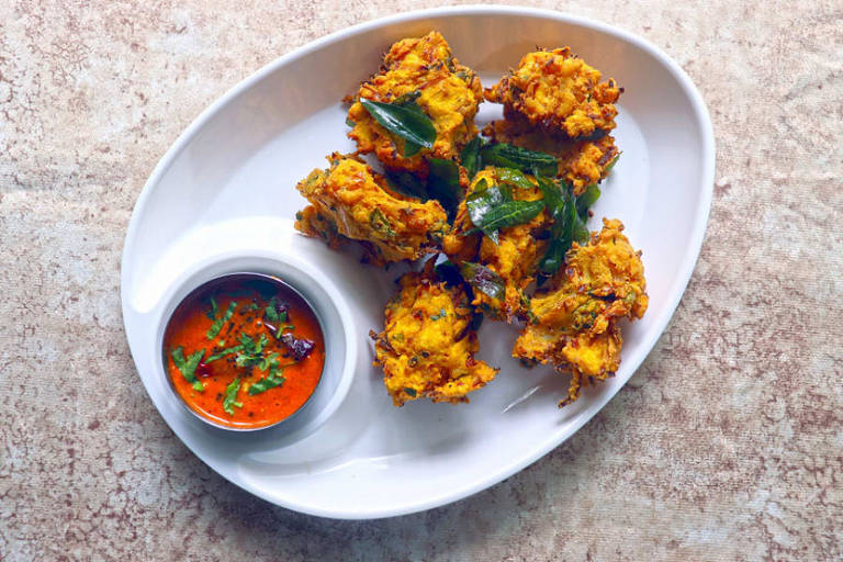 Onion Pakoda