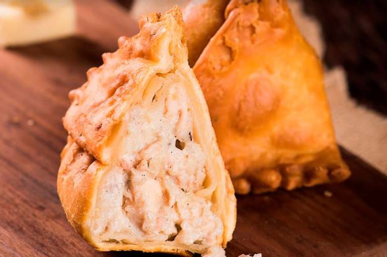 Afghani Chicken Samosa (1 Pc)
