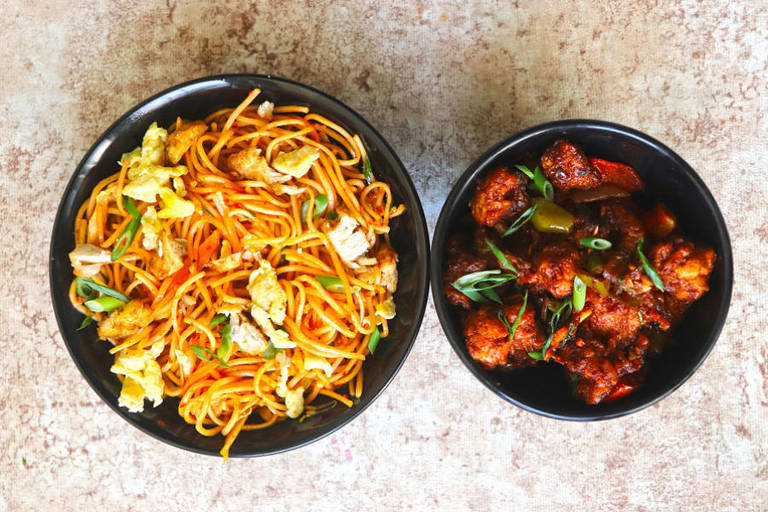 Chicken Schezwan Noodles + Chicken Manchurian