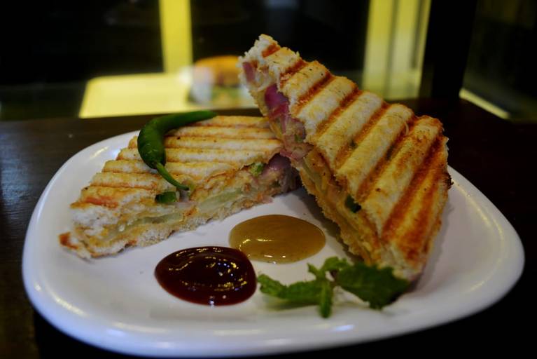 Healthy Veg Grilled Sandwich