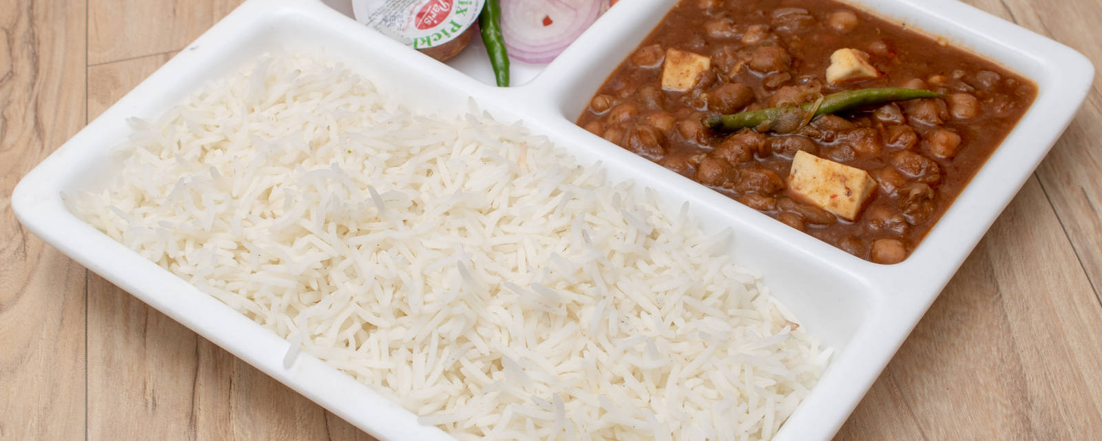 Om Sai Ram Food Point cover