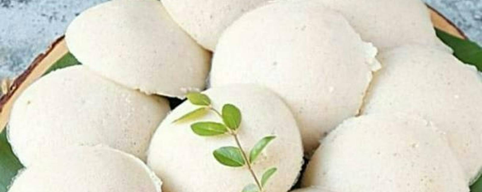 Arun Tea And Tiffin cover