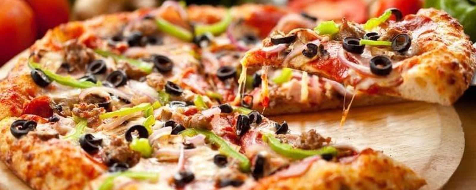 Dom's Pizza cover
