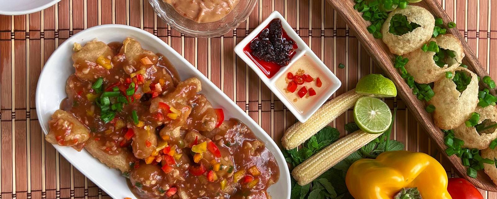 SAWADEE - AUTHENTIC THAI VEGAN KITCHEN cover