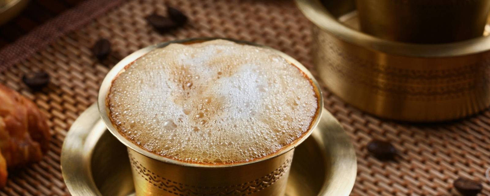 Hatti Kaapi - Signature cover