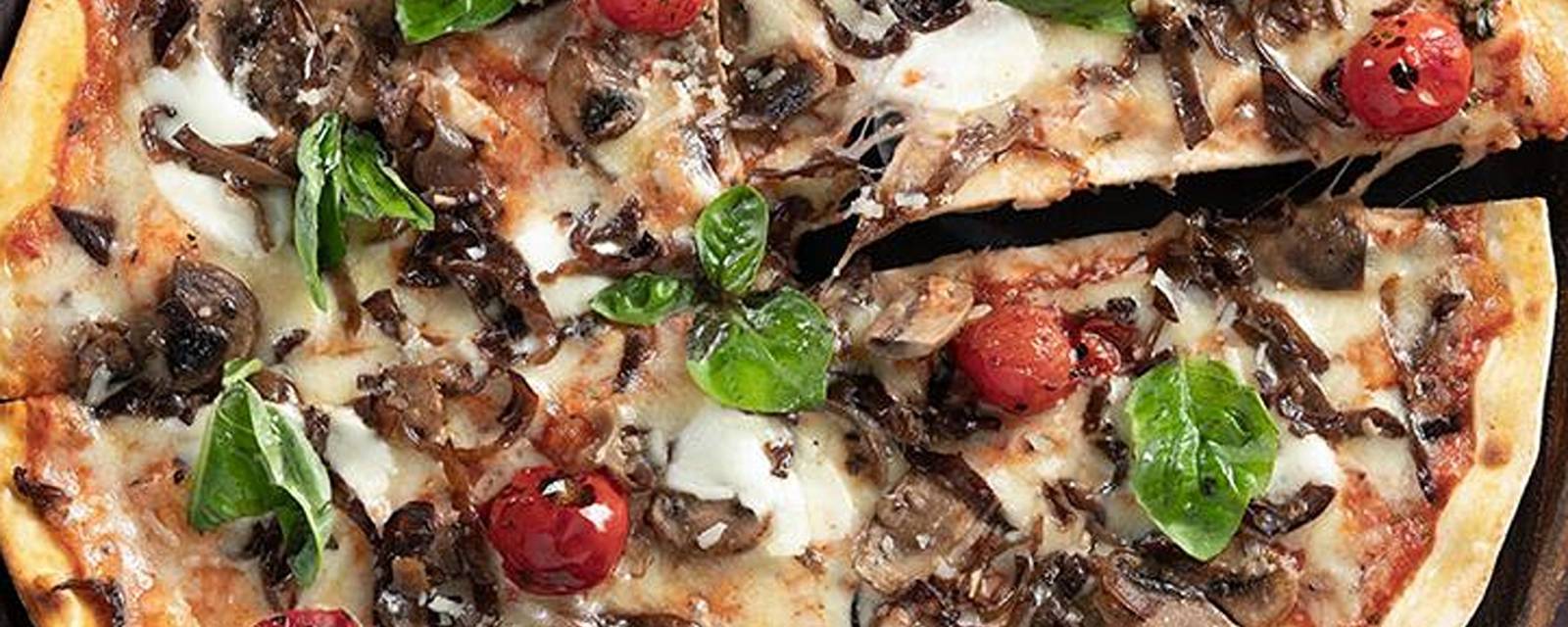 Fat lulu's Pizza cover