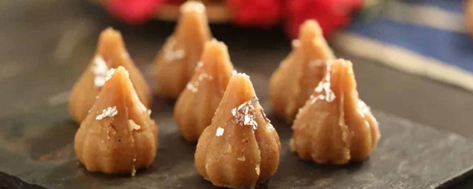 Kaka Halwai Sweet Centre cover