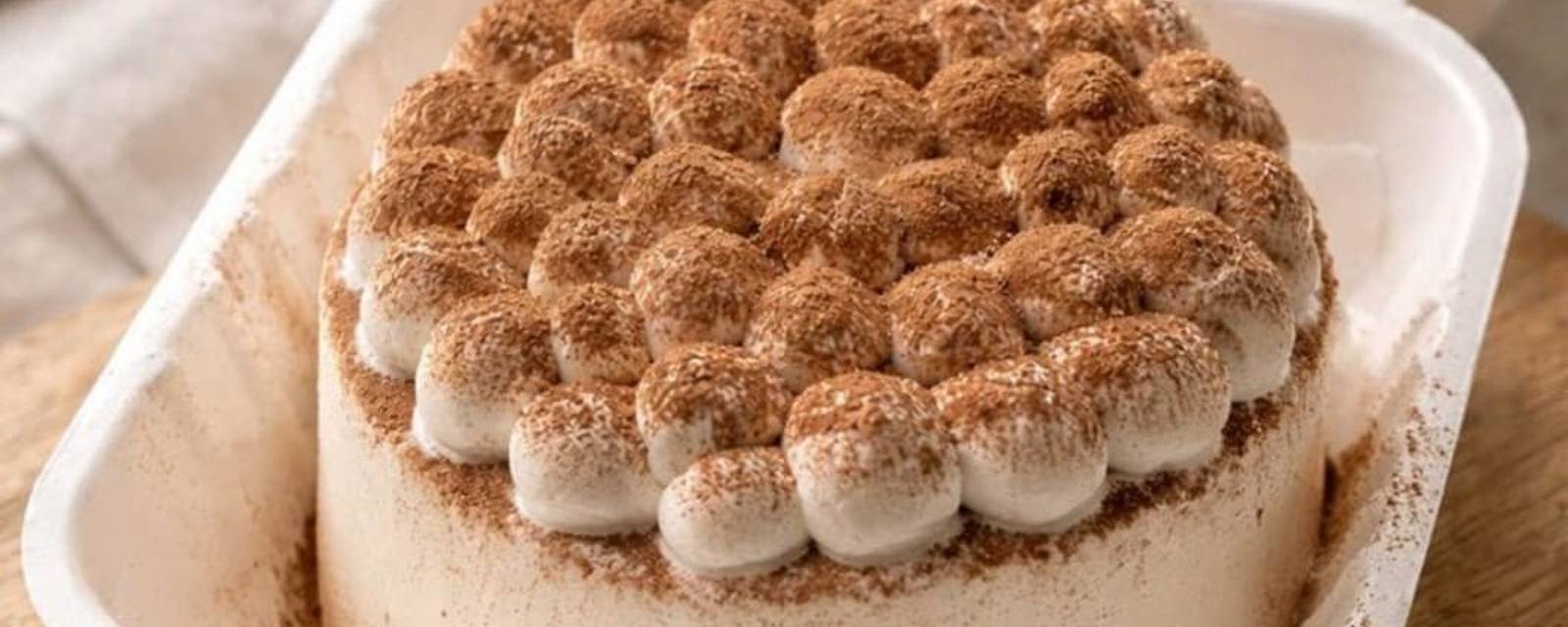 Whisking Magic Patisserie cover