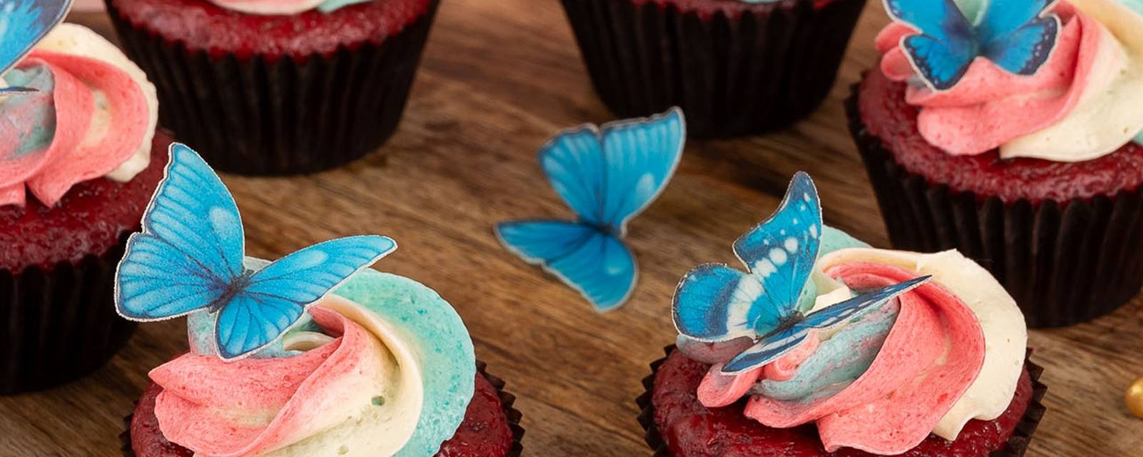 Bite Me Cupcakes cover