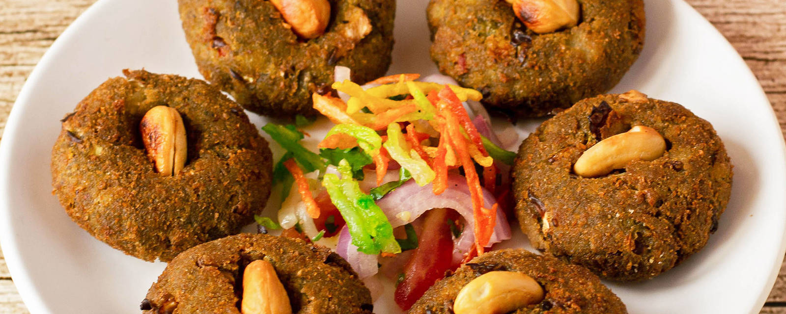 Food bites by tusha cover