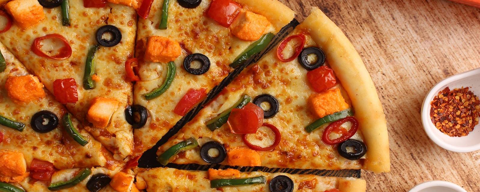 Cheelizza - India Ka Pizza cover