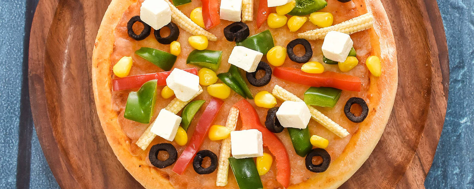 LA VEZZO PIZZERIA cover