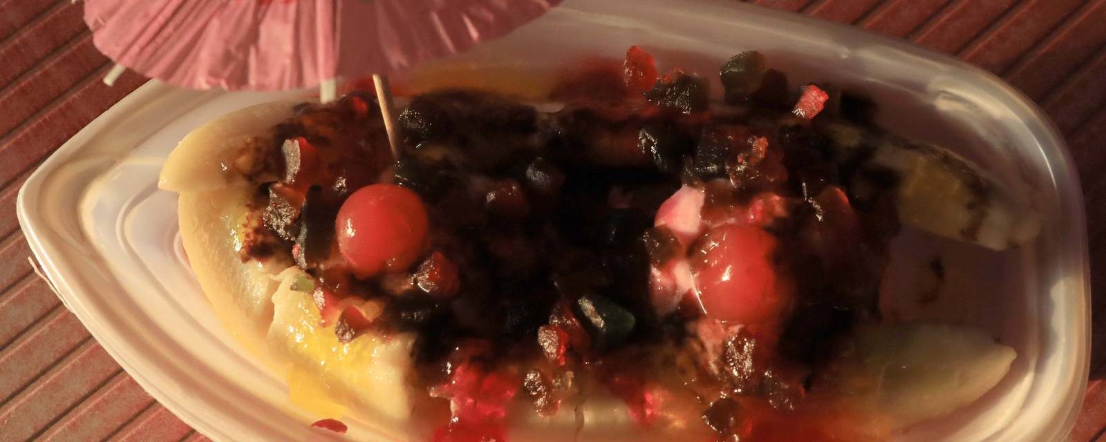 Chill N' Cheers Ice Cream Parlour cover