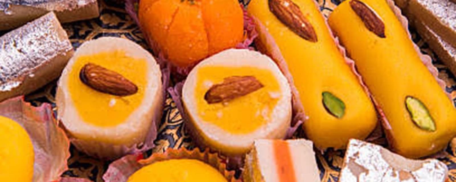 Khavda Sweet and Namkeen cover