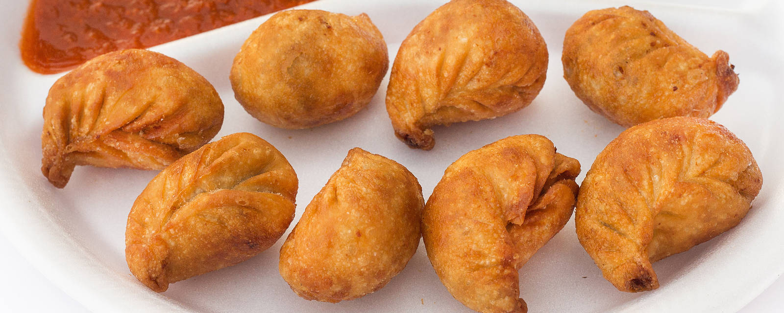 Chalte Firte Momos & Special Foods cover